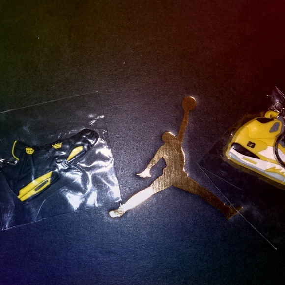 Keychains - Picture 8 of 8